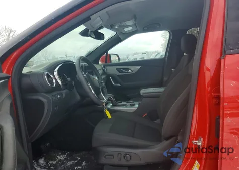 2022 Chevrolet Blazer 2Lt z USA, uszkodzony, nr VIN 3GNKBHR40NS133940